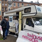 Camion_douche_place_du_salin.jpg (29/09/2017)